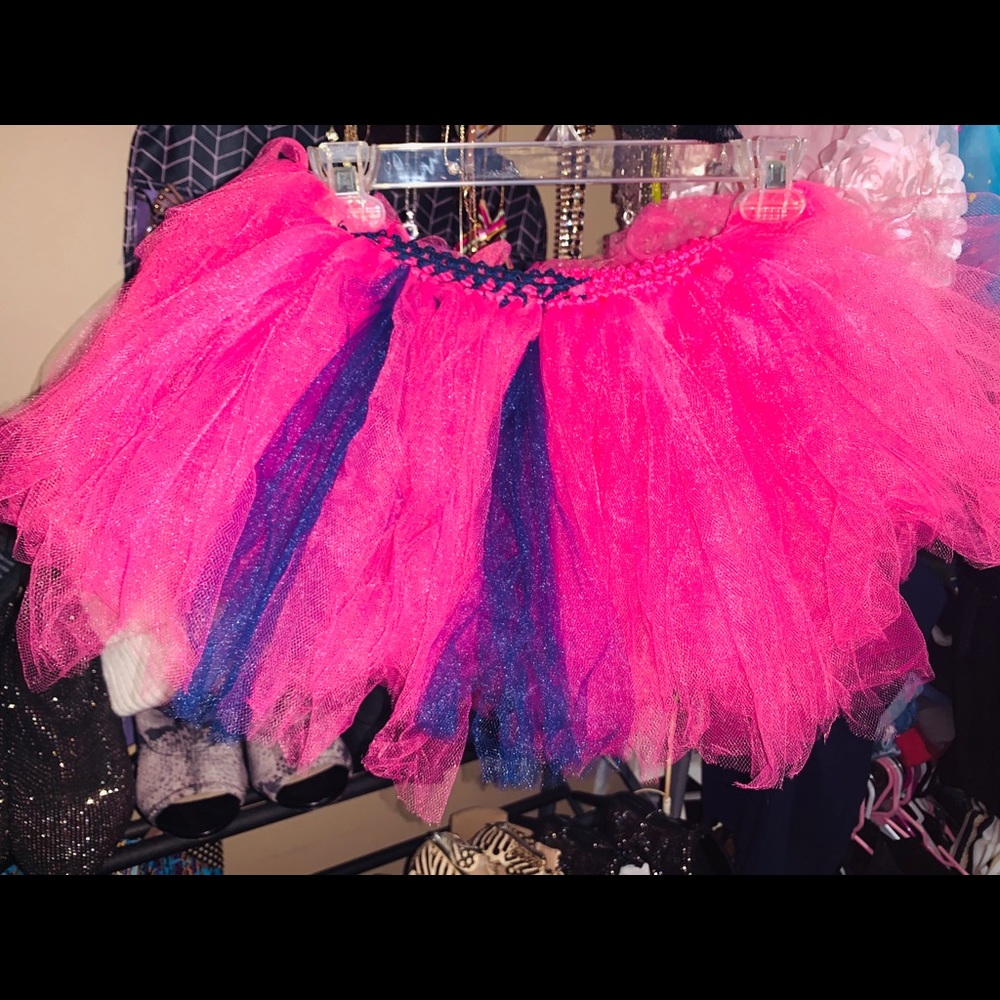 beutiful Tutu and Top 💗💙 one size new !!